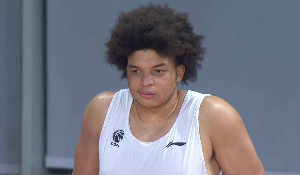 开云体育官网-刚下车就开练！战上海3条件对广东不利，粤媒支招杜锋：学深圳